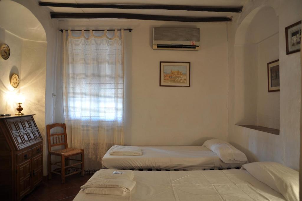 Seneca Hostel قرطبة الغرفة الصورة