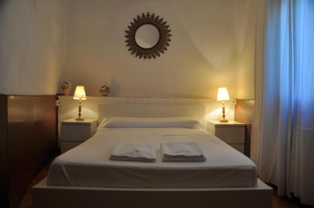 Seneca Hostel قرطبة الغرفة الصورة