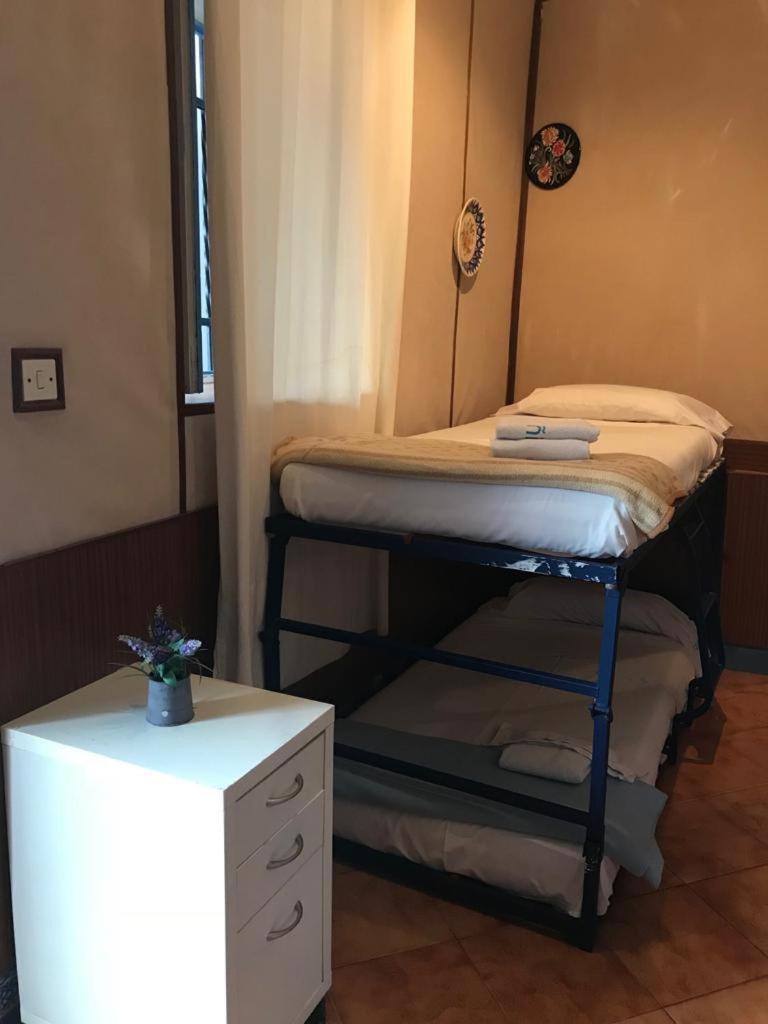 Seneca Hostel قرطبة المظهر الخارجي الصورة